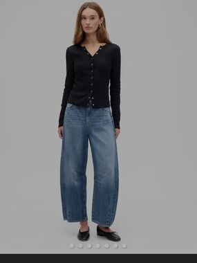 NWT GAP High Rise Horseshoe Crop Jeans in Blue Wash 8 Long 29 Long 8L Barrel